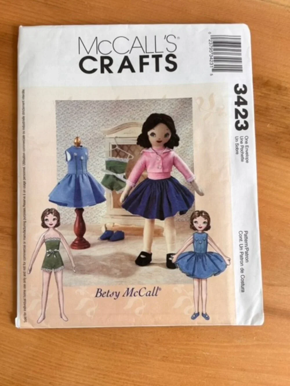 McCall's Crafts pattern #3423 retro-style Betsy McCall rag doll Uncut